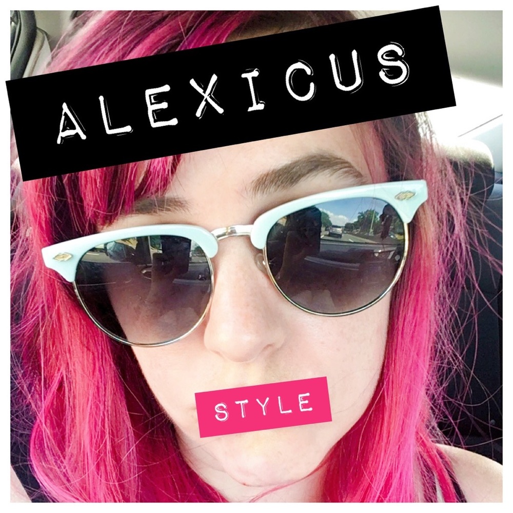 Meet your Posher, Alexis